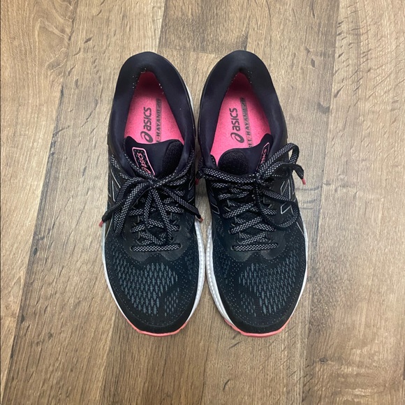 ASICS kayano womens - Picture 5 of 5